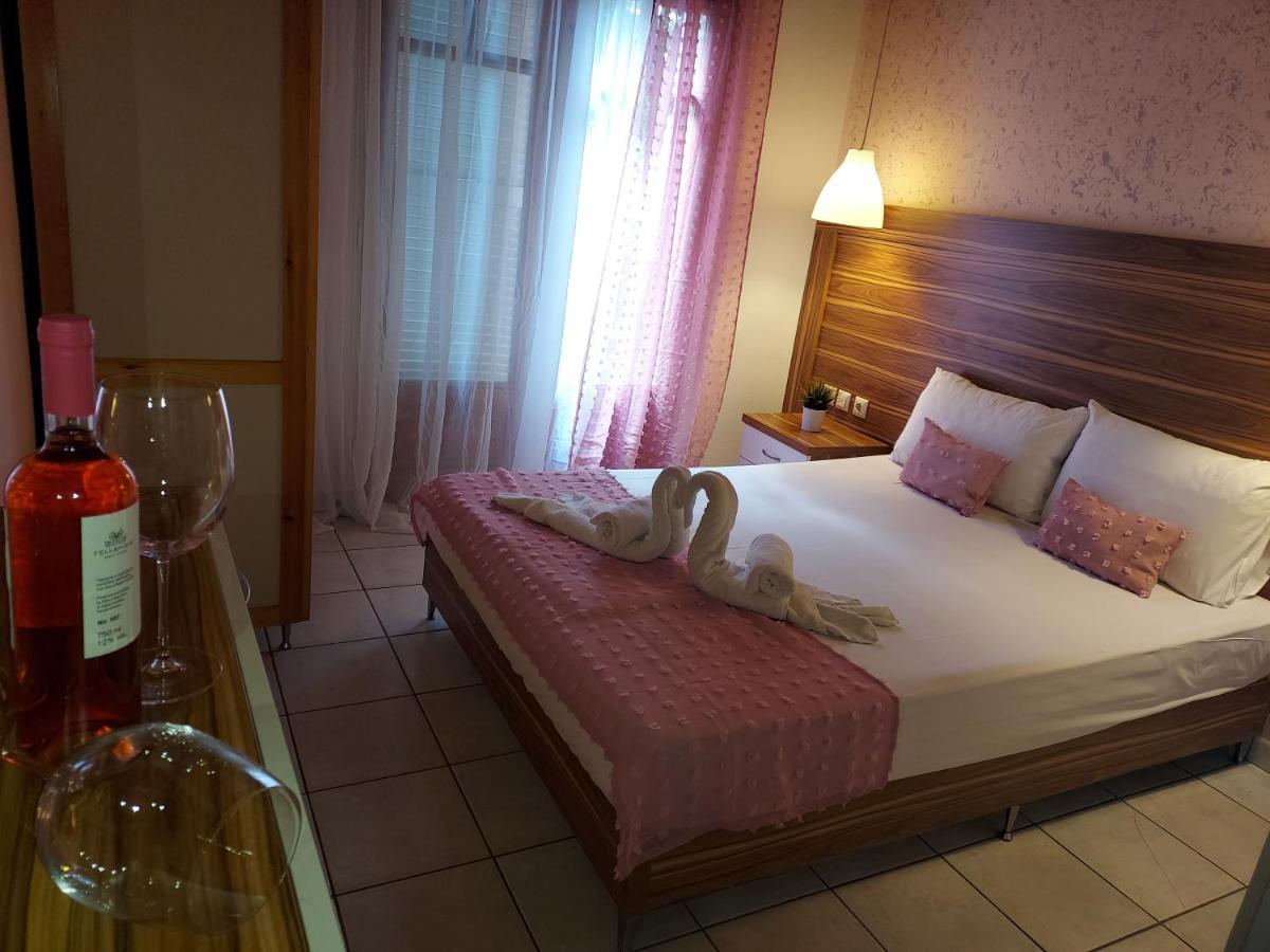 Sun Helios Garden Aparthotel Limenas  Oda fotoğraf